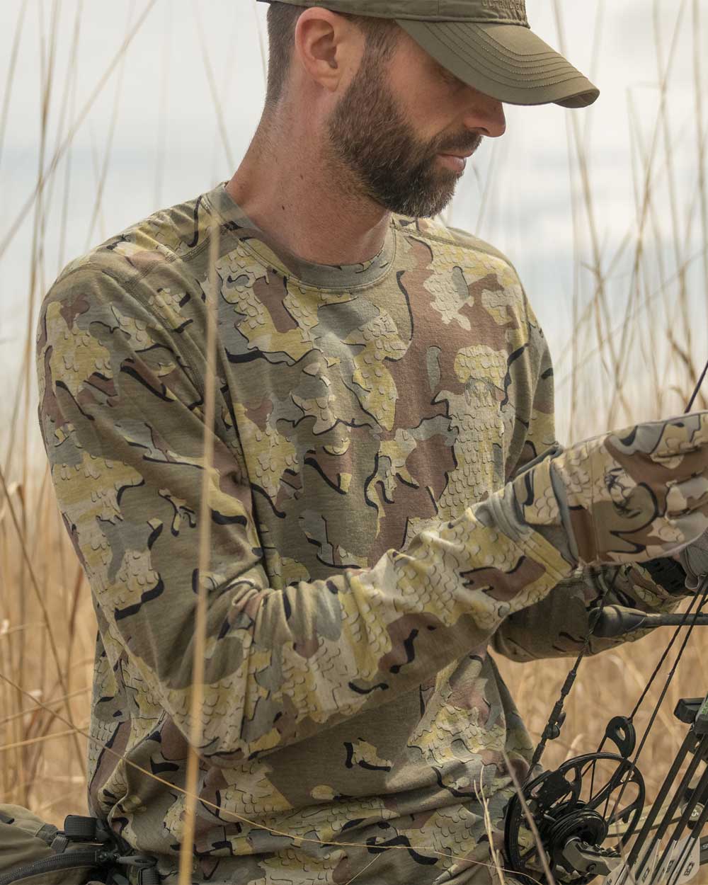 ULTRA Merino 120 LT LS Crew-T | Vias - Image 6